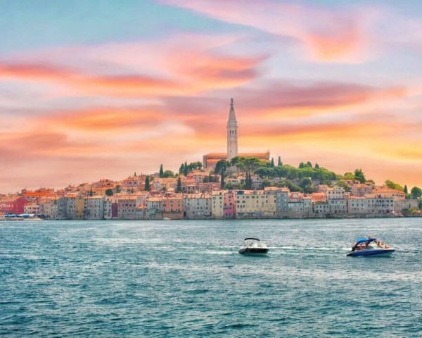Croatian Tourism: Number of Overnight Stays Went Up - Vimarsana News