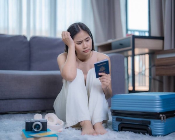 INTERNATIONAL TOURISTS TURN AWAY FROM THE UNITED STATES