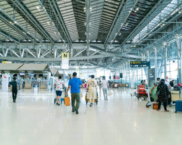 Experts: Departure Tax Would Cost Thailand 4.5 Billion