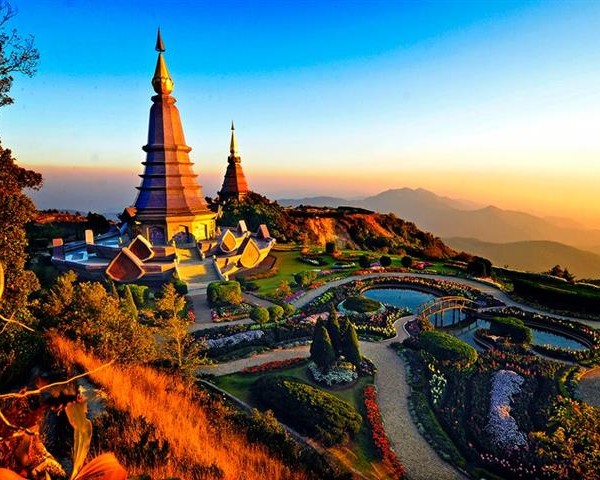 Top 5 Unforgettable Destinations in Asia | .TR