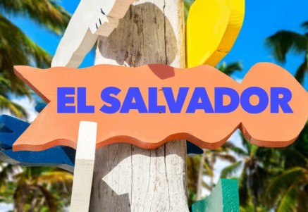 EL SALVADOR'S TOURISM RACING TOWARD A HISTORIC 4 MILLION VISITORS IN 2025