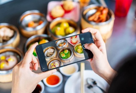 FOOD TOURS REDEFINE TRAVEL