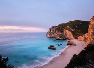 HOTEL SECTOR IN PORTUGAL - REVENUES WENT UP 24% 