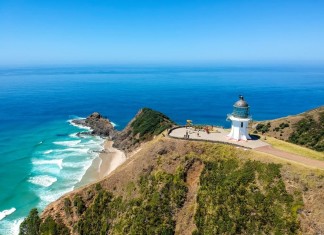 NEW ZEALAND STEPS UP EFFORTS TO ATTRACT CHINESE TOURISTS