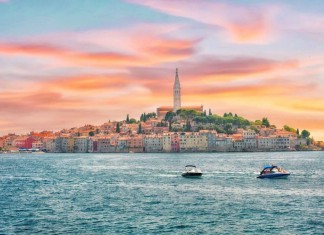 CROATIAN TOURISM - SURPASSING THE RECORD IN OVERNIGHT STAYS