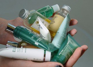 MINI BOTTLES OF SOAP AND SHAMPOO WILL VANISH FROM THE HOTELS SOON