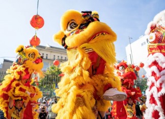 THE HOLIDAY TRAVEL INDUSTRY IN CHINA IS FLOURISHING