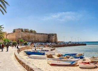 TUNISIAN TOURISM RESUMES AFTER YEARS OF DOWNTURN