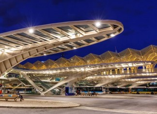 TOP 7 MOST BEAUTIFUL TRAIN STATIONS WORLDWIDE