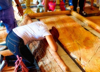 CHRISTMAS TOURISM LOOKS VERY GLOOMY IN THE HOLY LAND