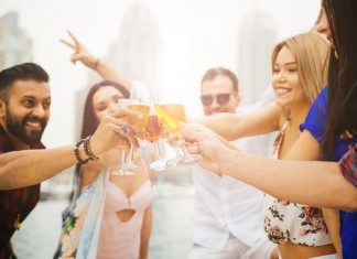 DRINKING IN DUBAI – IS IT EVEN POSSIBLE?  