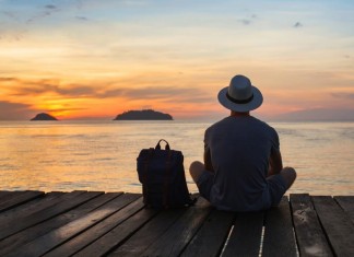 SOLO TRAVELERS DISCOVER THE WORLD IN GREATER NUMBERS